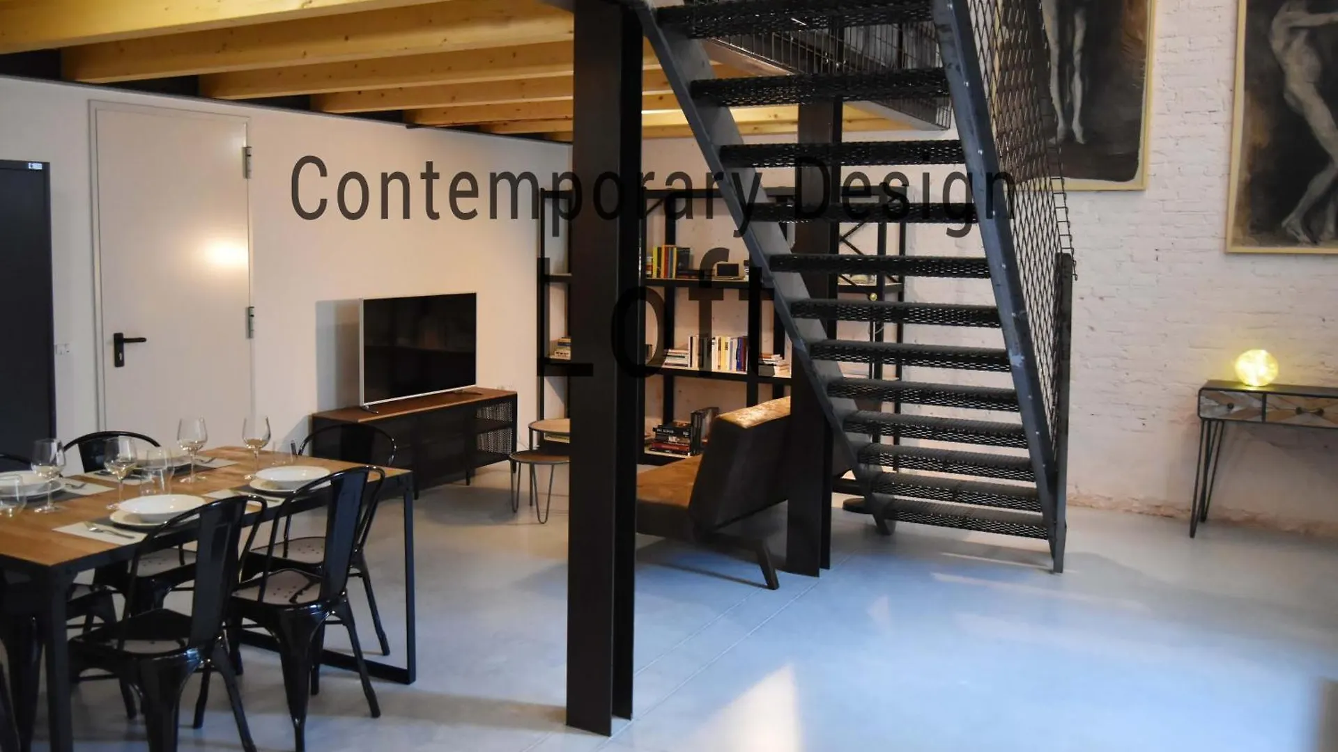 Contemporary Design Loft & Apartment Padova contacts