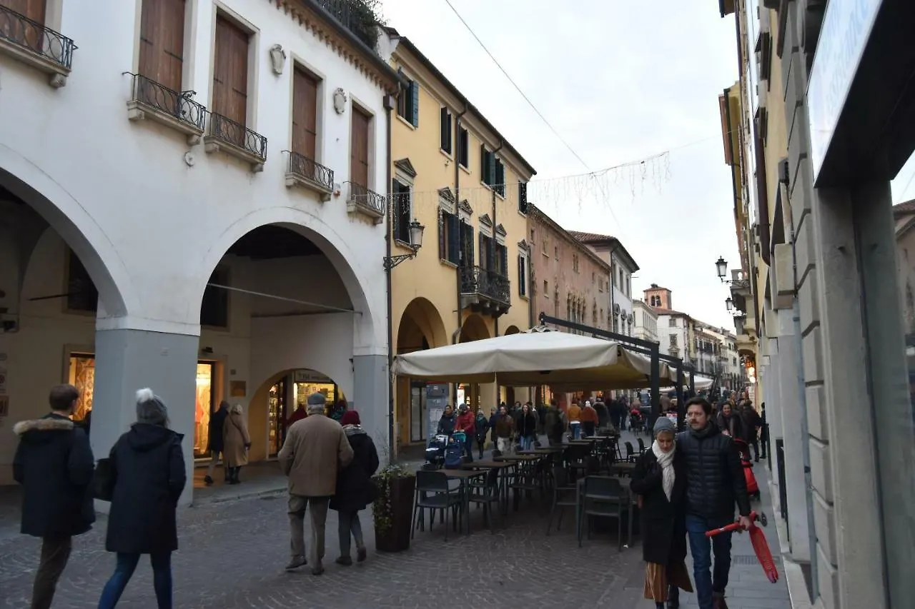 Contemporary Design Loft & Apartment Padova 0*,